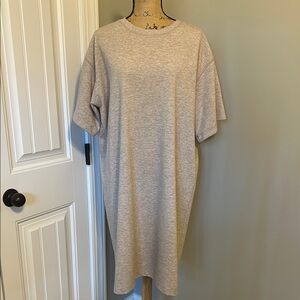H&M tan Tee dress medium